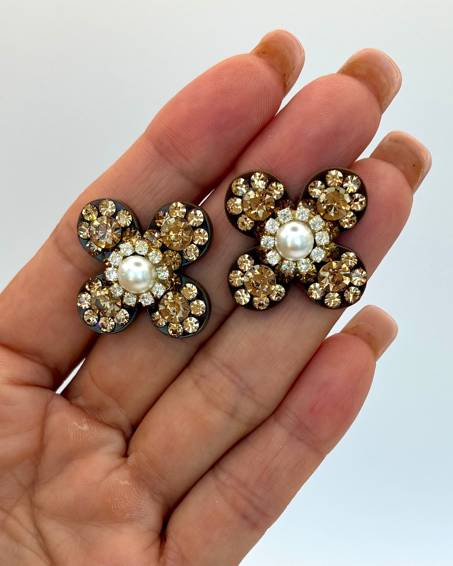 Flower-Shaped Brown Earrings
